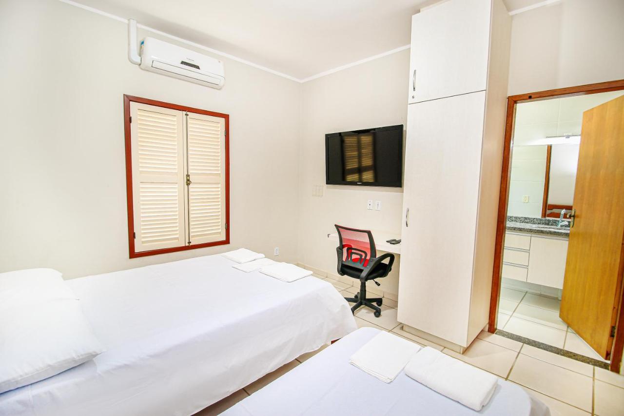 Casa Del Rey - Cond. Fechado Centro Villa Pirenopolis Ngoại thất bức ảnh